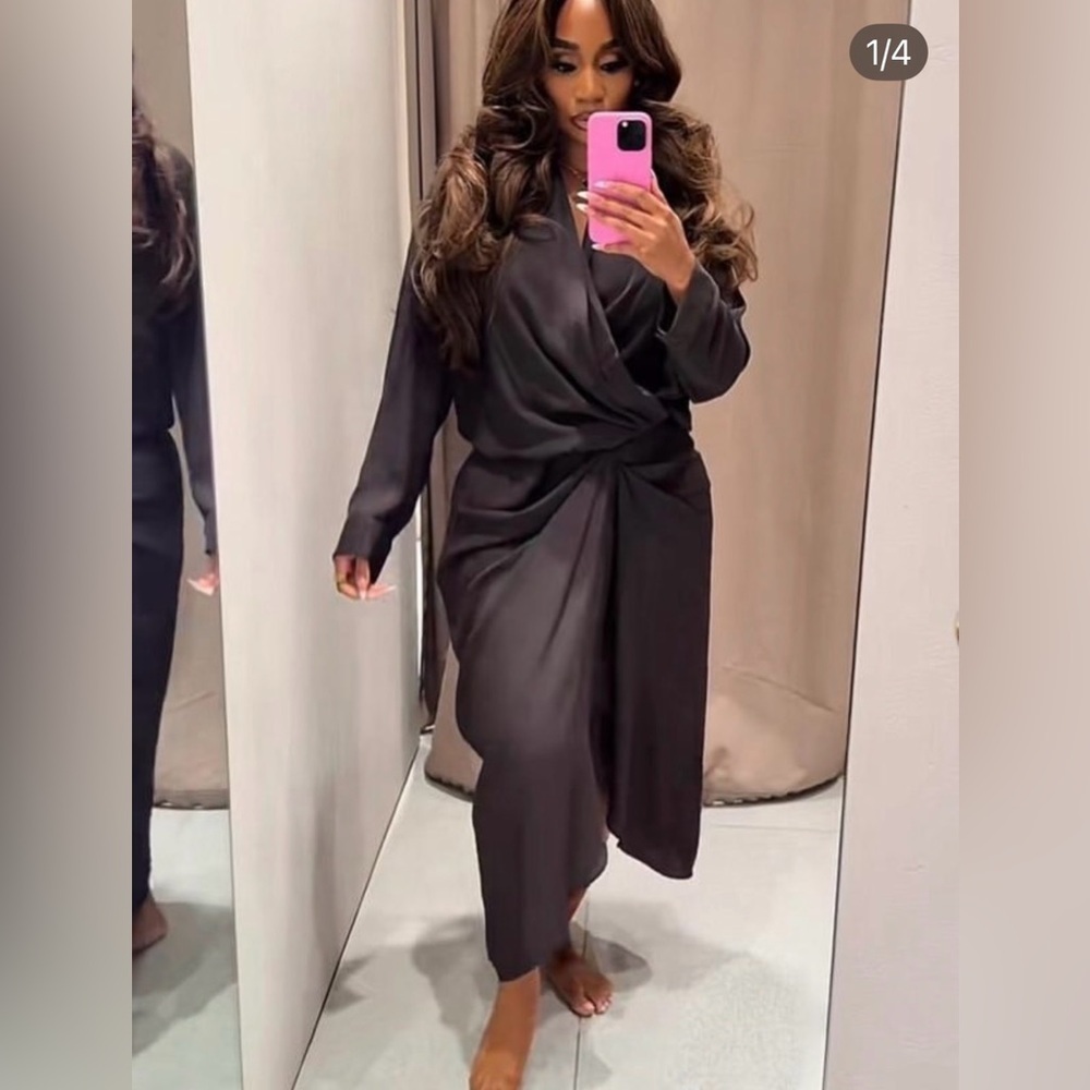 🔥🔥zara  Gray draped dress